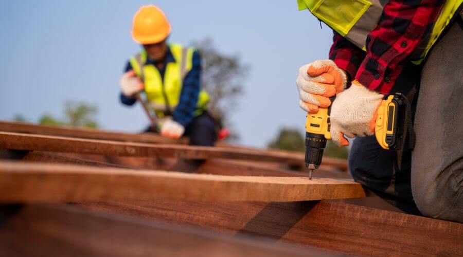 Expert Emergency Roof Repairs services in Hellier, KY